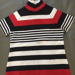 Short sleeve turtleneck